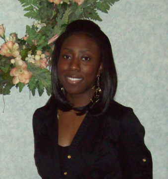 De`Nica  Watts